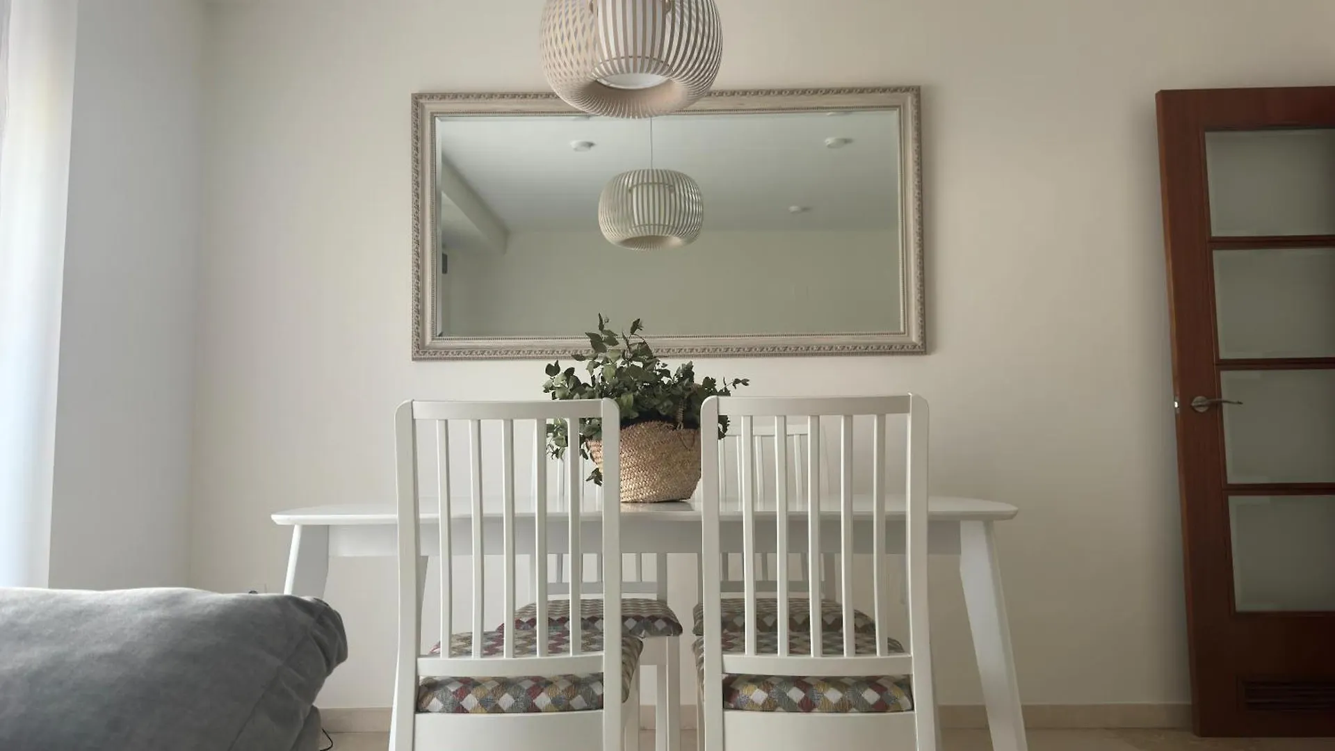 Apartamento Centrico Con Terraza Y Parking Gratuito Cordoba Spain