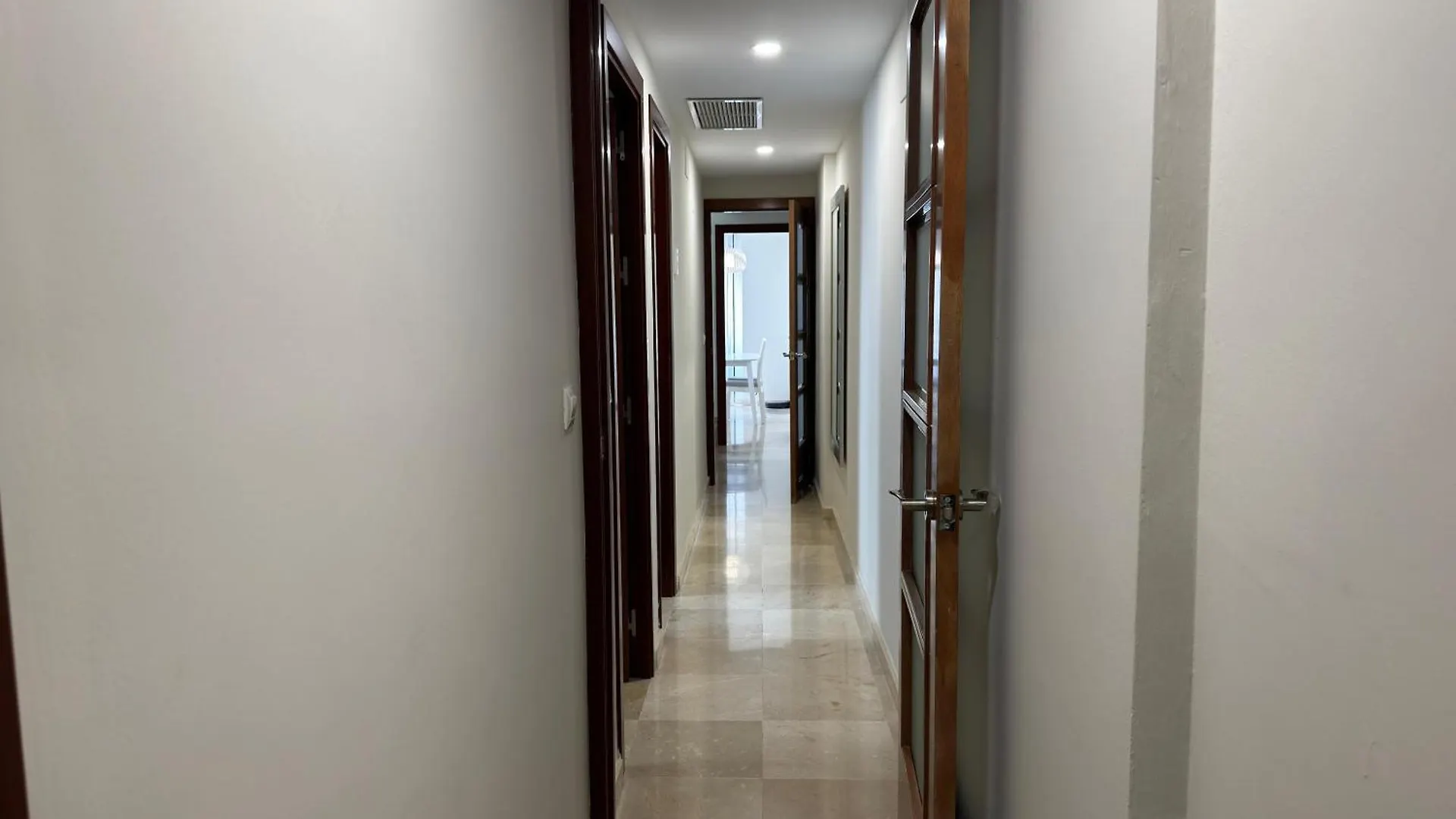 Apartamento Centrico Con Terraza Y Parking Gratuito Córdoba España